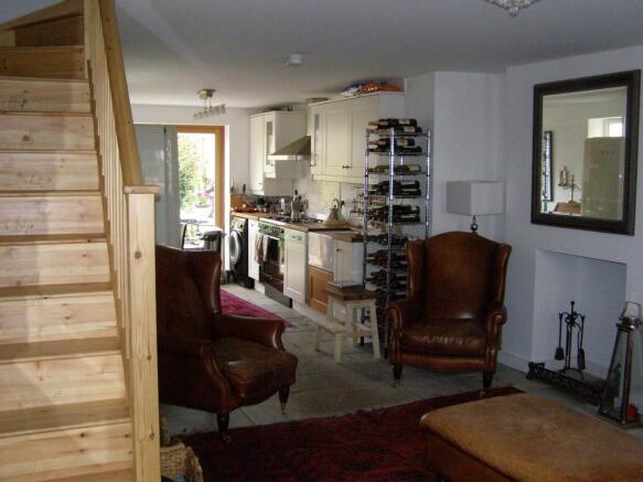 Lounge/Kitchen