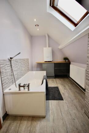 Photo 48