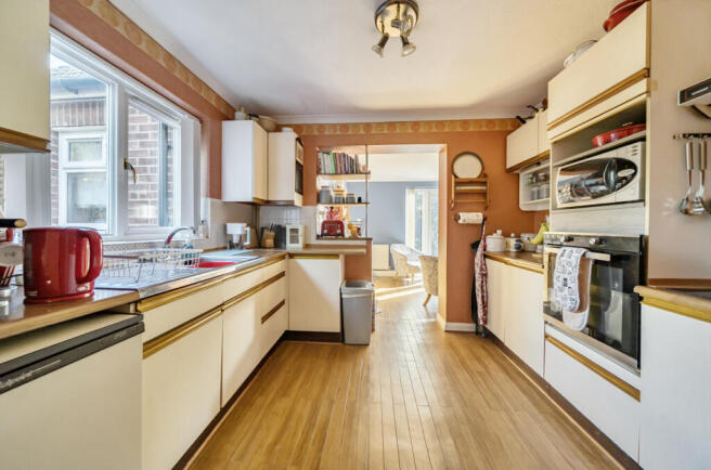 1371287-13-68f8cc...