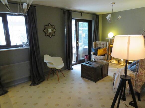 Photo 11