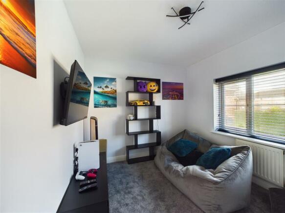 BEDROOM 3