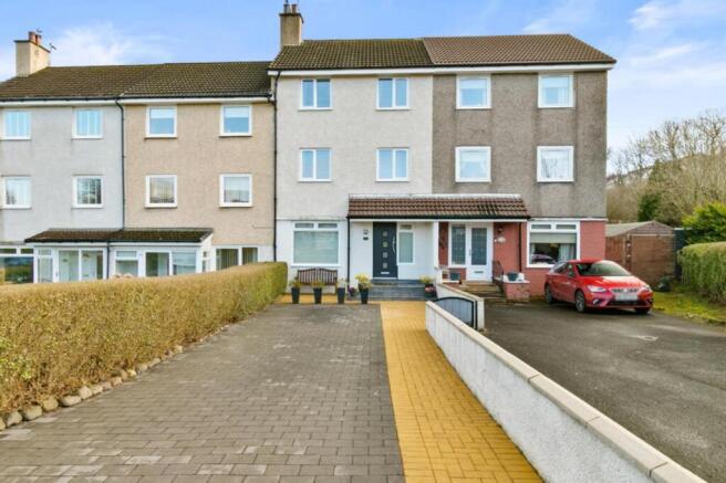 4-bed house on Castlemilk Drive, Glasgow, G45, £160,000