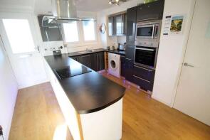72, Numa Court, Justin Close, Brentford TW8 8QF