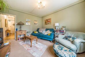 1, Naylor House, Albion Avenue, London SW8 2AJ