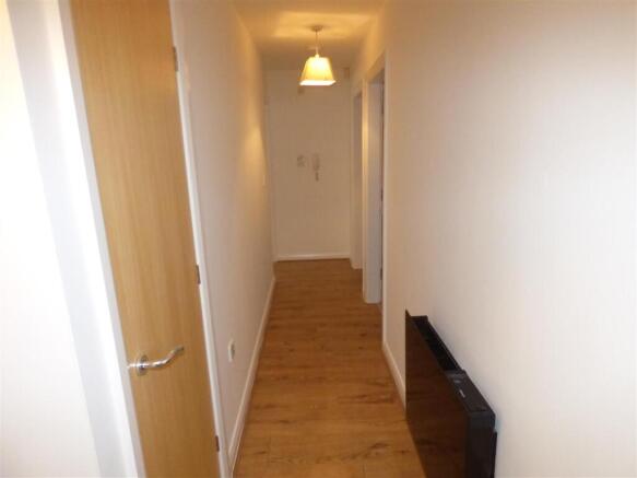 1 Dungiven House - Hall.JPG