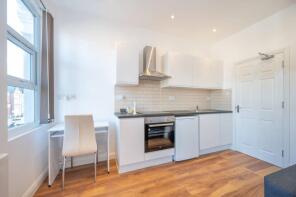 79a, Larch Road, London NW2 6SH