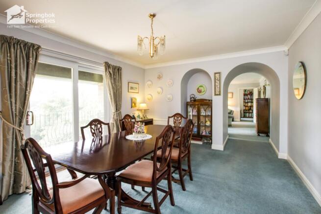 4 bed Detached for sale Image 5