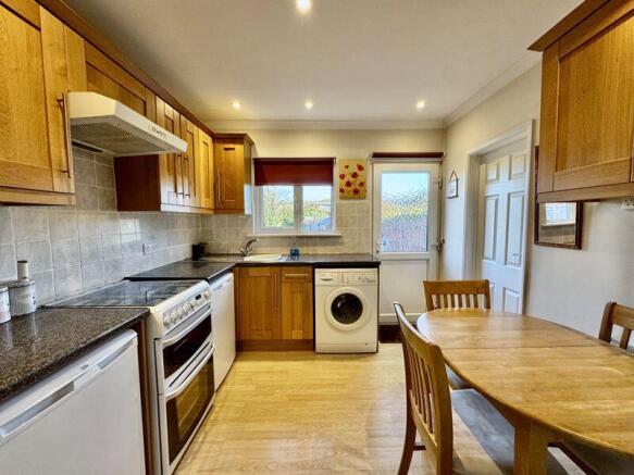 Wooburn Green - Huge Plot & Potential photo 4