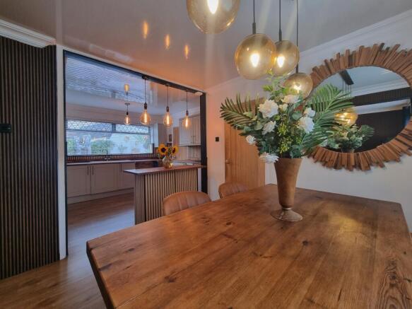 3 bed Detached for sale Image 9