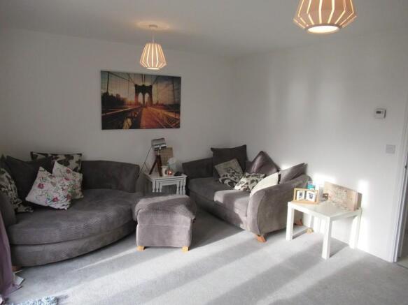 Lounge/Dining Room