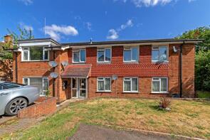 Flat 4, 10 Aberscombe House, Garrard Way, St. Albans AL4 8PE