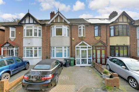 Larkshall Road, Chingford
