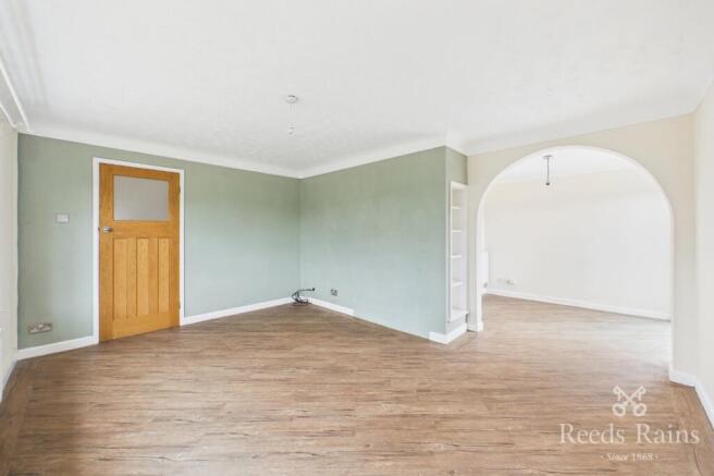 Living / Dining Area