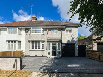Warwick Road, Wirral, CH49