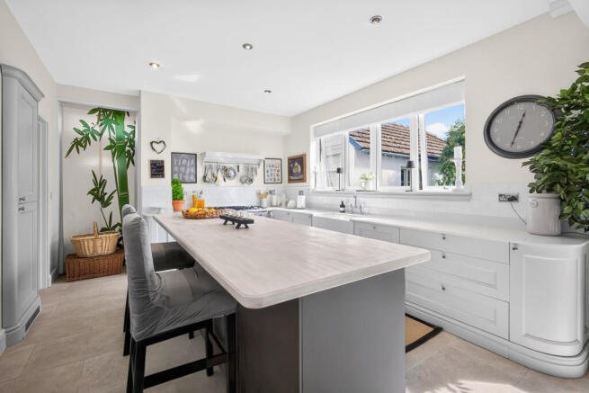 Kitchen/Diner/Family