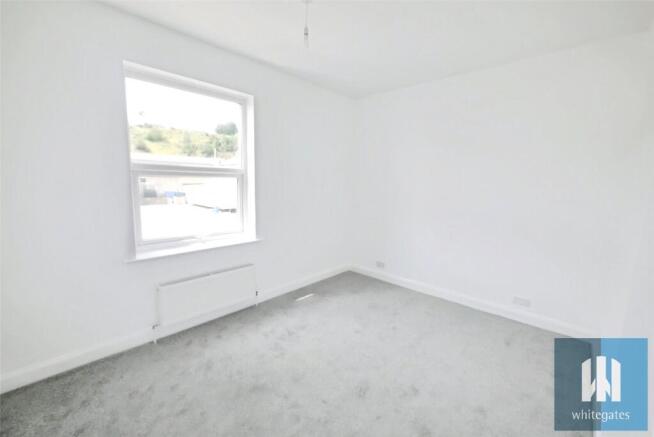 1 bed Terraced to rent Image 4