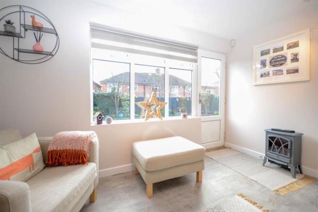 Garden Room 