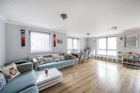 Hirst Crescent, Wembley