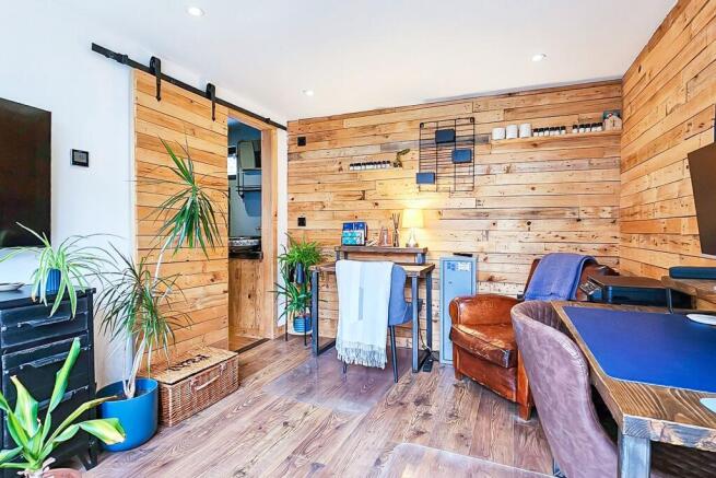 Studio  / Office