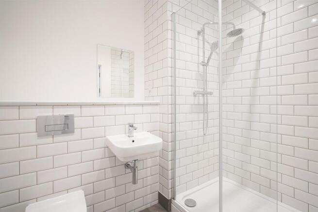 2 bed Apartment to rent Image 6