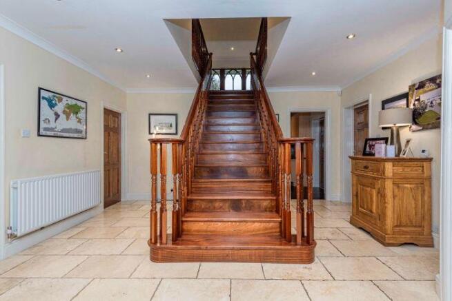 Montcliffe House, Georges Lane, Horwich, BL6 6RS photo 5