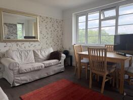 30, Burntwood Court, Burntwood Lane, London SW17 0AH