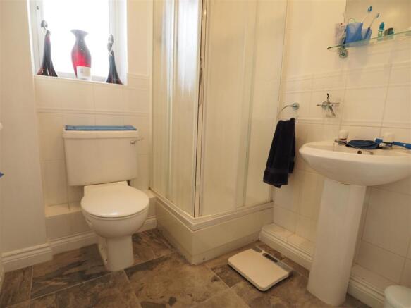 En-Suite Shower Room 280