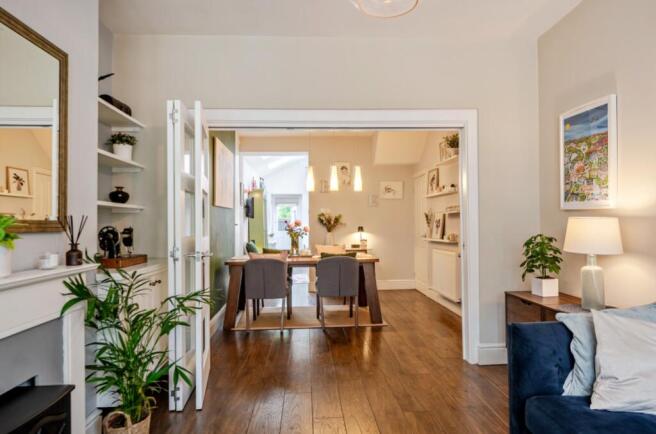 4 bed Terraced for sale Image 9