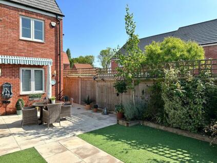 Pond View, Burnham-on-Crouch, Essex, CM0