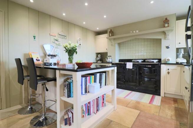 Kitchen/Dining Ro...