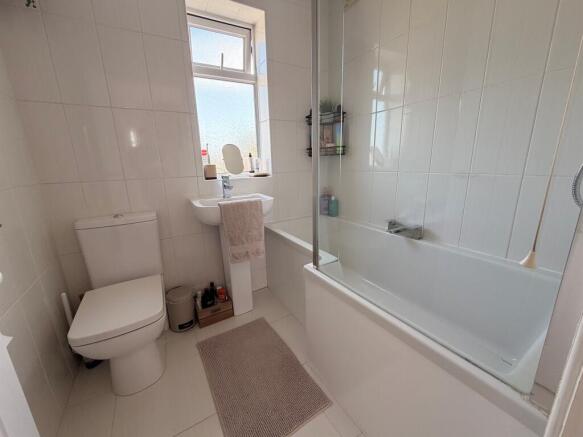 2 bed Semi-Detached for sale Image 6
