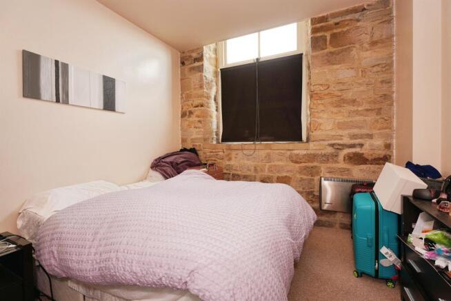 1 bed Flat for sale Image 8