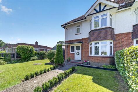 High Lift Villas, Skye Hall Hill, Boxted, Colchester, CO4