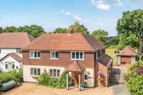 7, Trout Lane, Horsham RH13 0QD