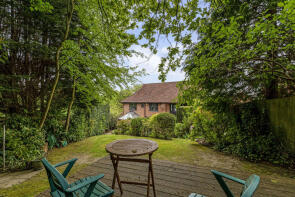 9, Abbey Wood, Sunningdale, Ascot SL5 9SW