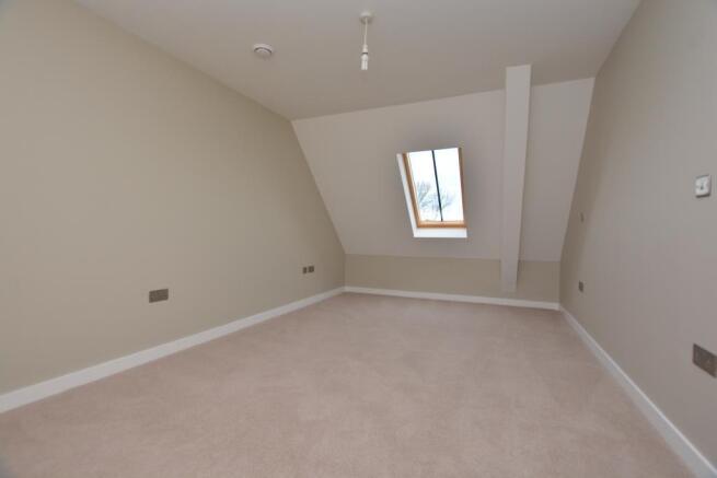 2 bed Apartment to rent Image 7