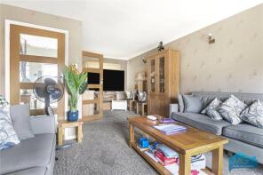1, Howcroft Crescent, Finchley, London N3 1PA