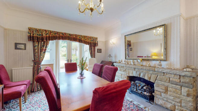 4 bed Semi-Detached for sale Image 7