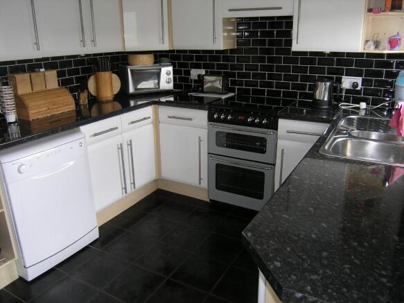 Kitchen 2