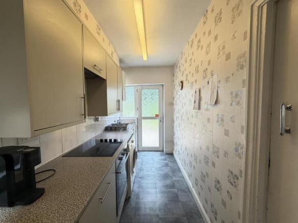3 bed House for sale Image 7