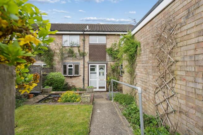 Penrose Avenue, Carpenders Park, Watford, WD19 photo 4