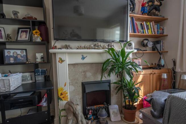 Living/Dining Room i