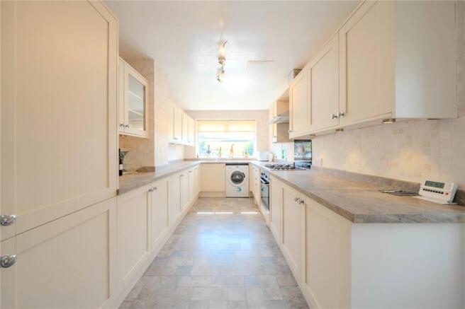 3 bed Semi-Detached for sale Image 11