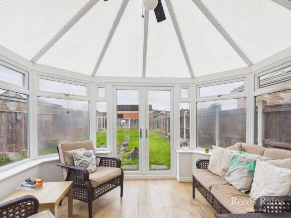 3 bed Semi-Detached for sale Image 7