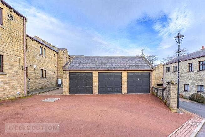 2 bed Apartment for sale Image 8