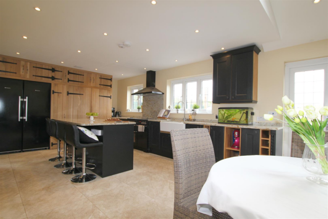 Solid oak painted kitchen with granite worksurface