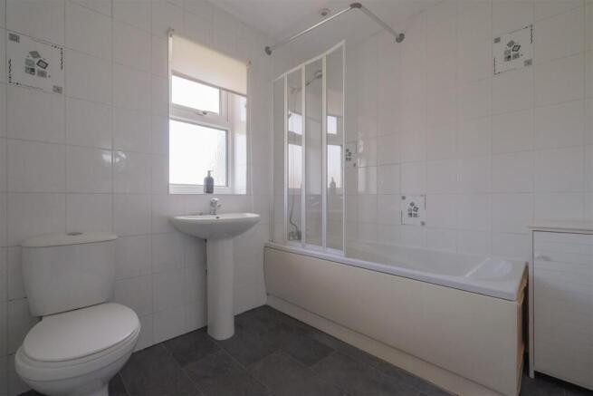 2 bed Semi-Detached for sale Image 12