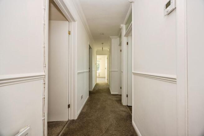 Chantry Court, Church Road photo 4