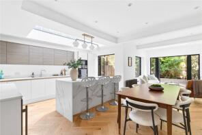 43, Wakehurst Road, London SW11 6DB