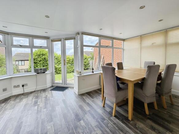 4 bed Detached for sale Image 4